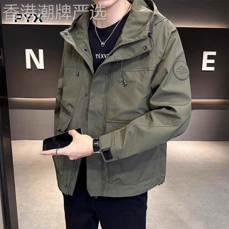 高端男士冲锋衣外套春秋冬季2026年新款宽松休闲工装夹克男款棉服