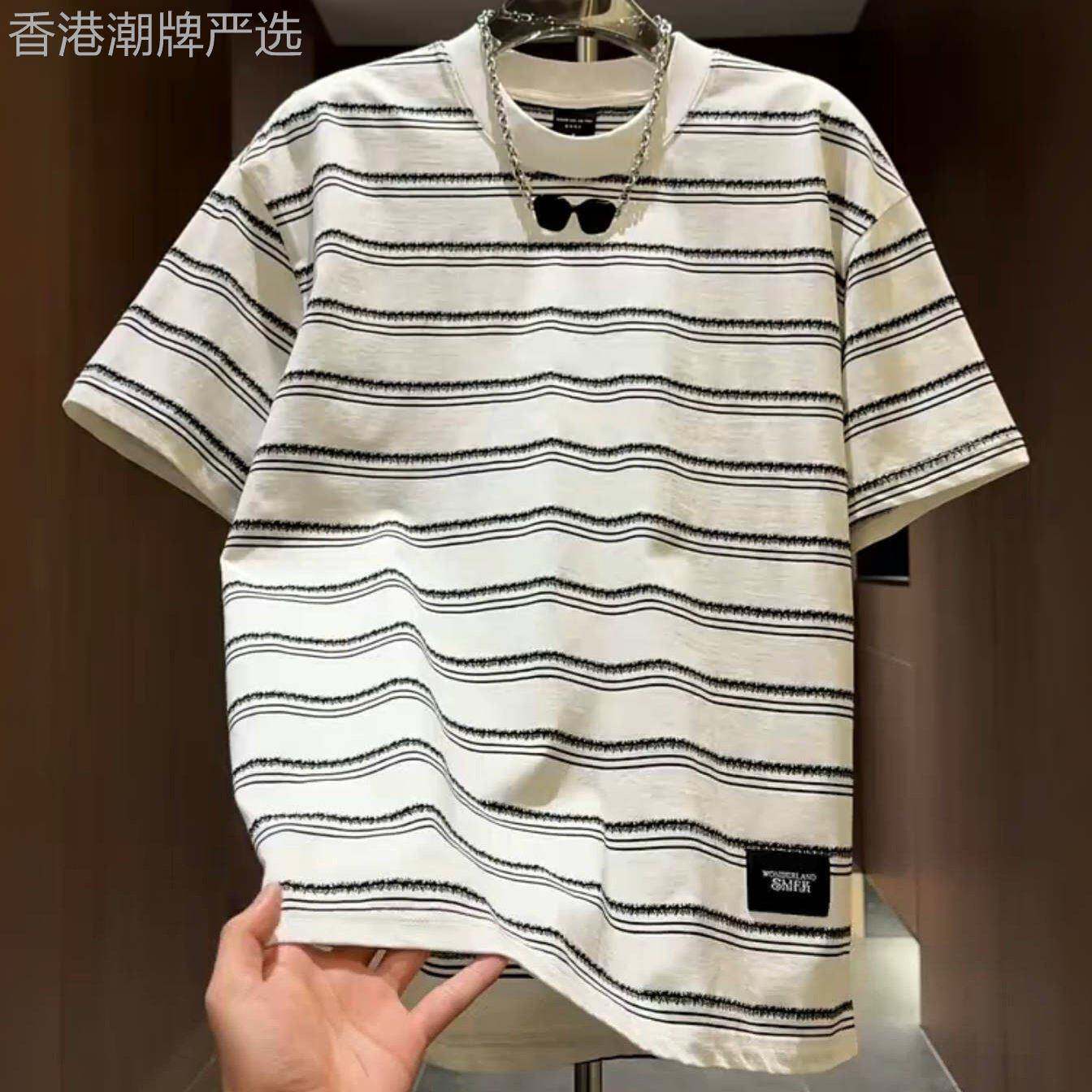 潮牌新款时尚百搭休闲T恤男士拼色条纹设计圆领短袖透气上衣体恤
