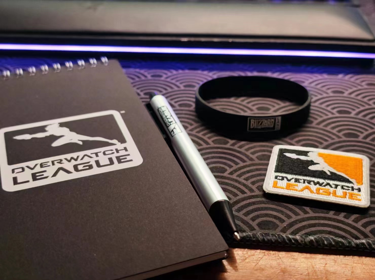 守望先锋联赛笔记本签字笔手环