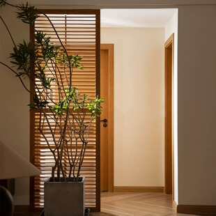 觐见北欧原木玄关屏风 日式实木格栅隔断 进口实木百叶屏风