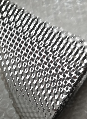 国六304不锈钢隔热板0.15排气管隔热罩三元催化发动机舱隔热挡板