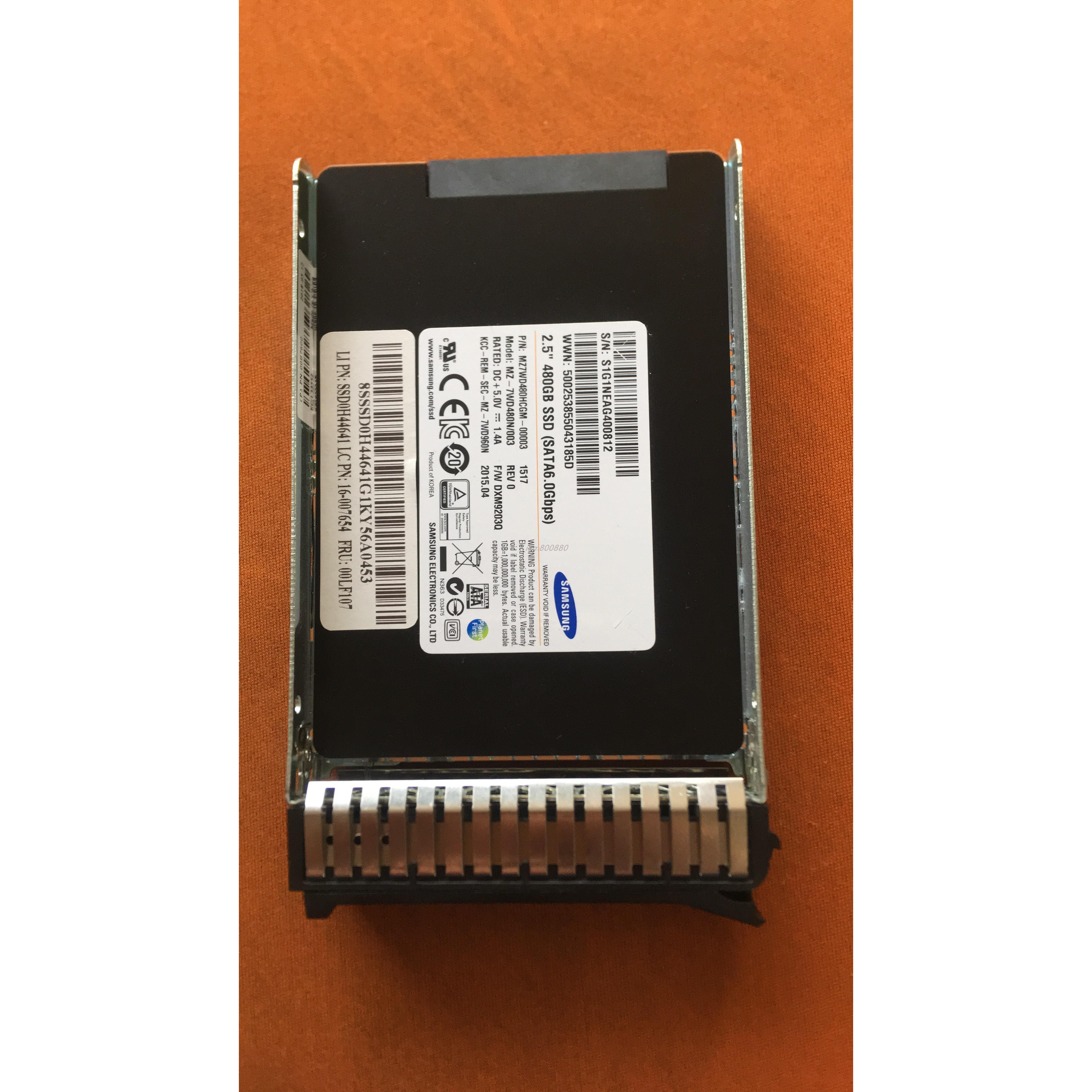 IBM联想 00WG695 00WG696 900G 10K 12GB SAS X3650M5X3850X6硬盘