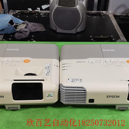 EB-C2040XN专业高清投影仪,自用,以前做婚礼用