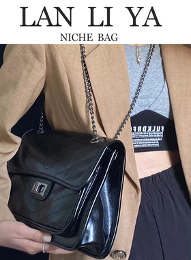 兰莉娅BAG2025新款潮今年流行包包流浪包单肩腋下包链条包高级感