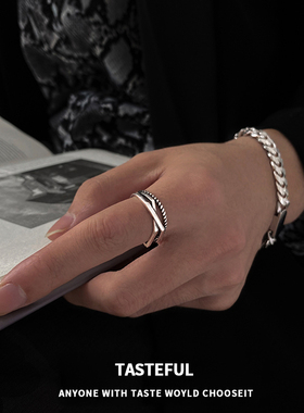 戒指男潮嘻哈ins小众原创设计几何交叉食指指环轻奢女夏情侣对戒