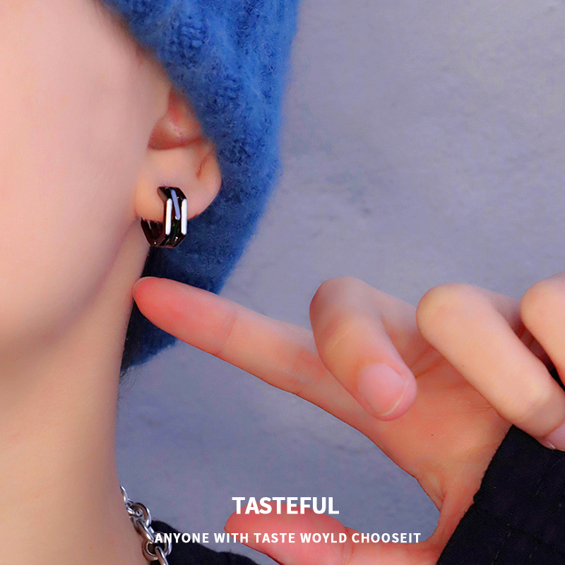 爆款耳环高级设计感轻奢日韩男士耳钉ins冷淡风复古简约耳圈耳饰