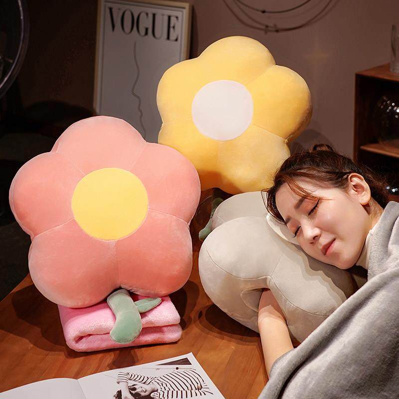 花朵抱枕车用被子两用午睡可收纳办公室靠垫枕头珊瑚绒毯子二合一,居家布艺,抱枕被,淘宝优惠券,粉丝福利购,淘宝优惠卷