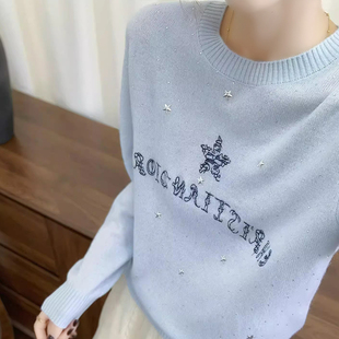100羊毛2026新款减龄重工烫钻刺绣粉色羊毛针织衫宽松上衣女