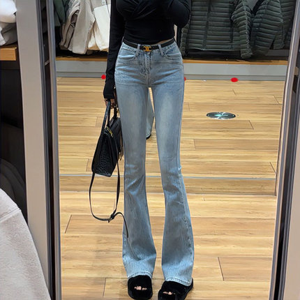 李李服饰冰蓝色提臀高腰牛仔裤女2025年夏季新款百搭修身喇叭长裤
