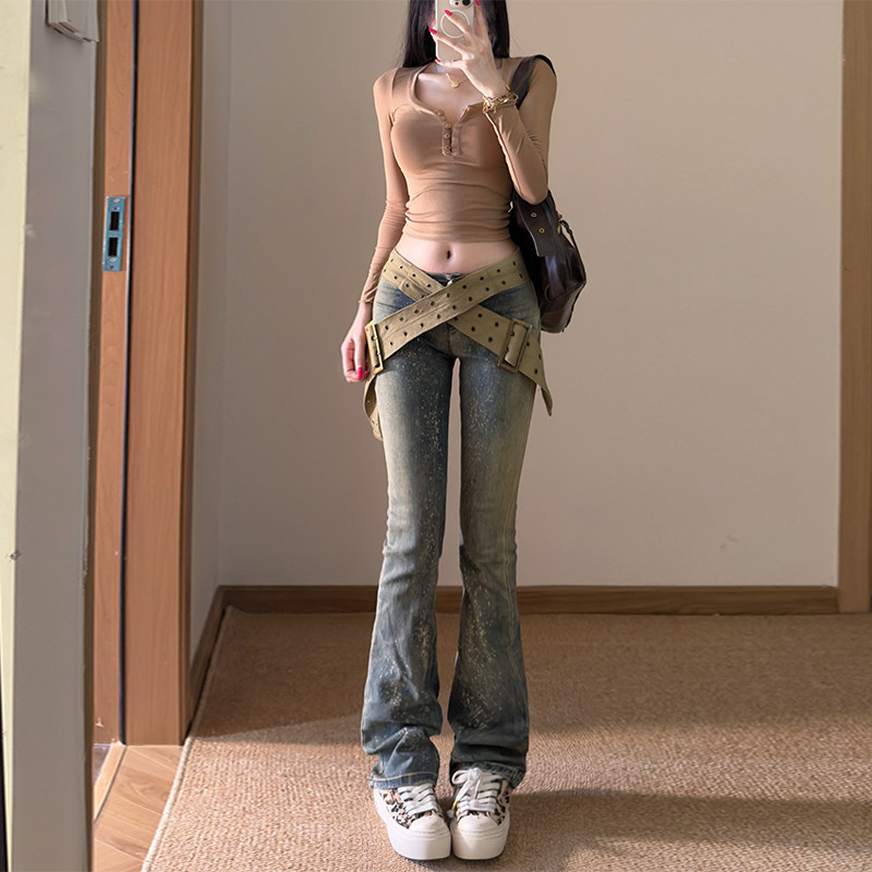 李李服饰性感交叉腰带微喇裤女2026年夏季低腰紧身显瘦喇叭牛仔裤