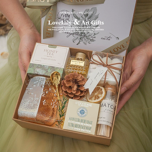 Подарочная коробка для невесты, для подружки невесты, подарок на день рождения