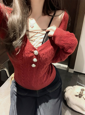 NAYA CHAN  敲绝氛围感 v领纽扣长袖针织毛衣女秋冬修身短款上衣