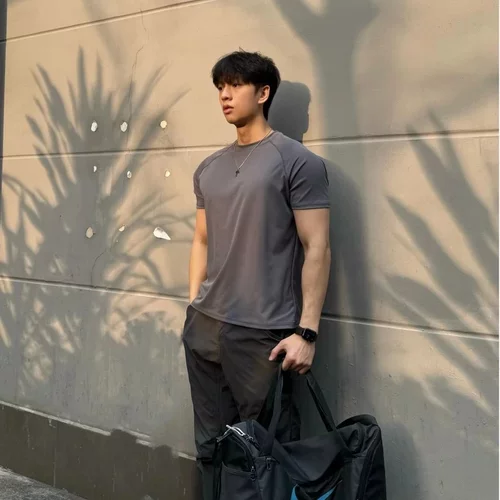 美式插肩高弹速干显型短袖科技凉感健身休闲透气训练爆袖T恤