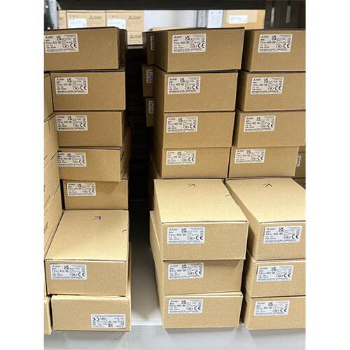 适用全新原装日本三菱FX3UPLC专用扩展板FX3U-232-BD 422 485 CNV