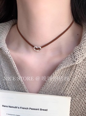 晚睡的桔梗「靠近」日韩极简咖绳爱心项链韩系小众ins锁骨链女