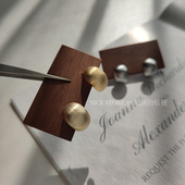 晚睡 ins风简约耳饰 桔梗｜高级感拉丝猫耳朵耳钉