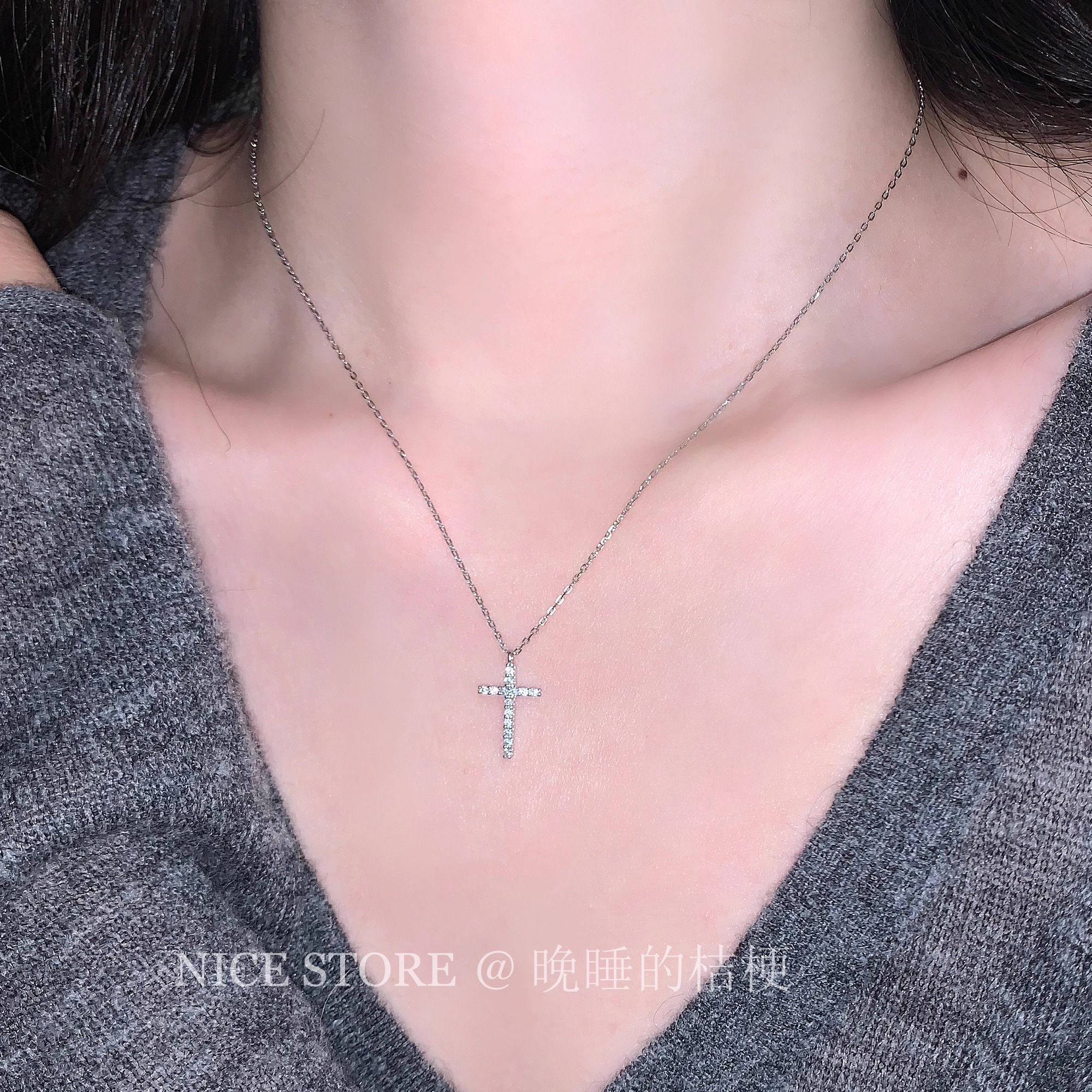 晚睡的桔梗「祈」高级感满钻十字架s925银项链超闪轻奢小众颈链女