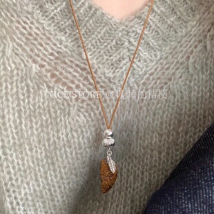 晚睡的桔梗「北飞」复古小众棕色叶子毛衣链长款春秋气质叠戴项链