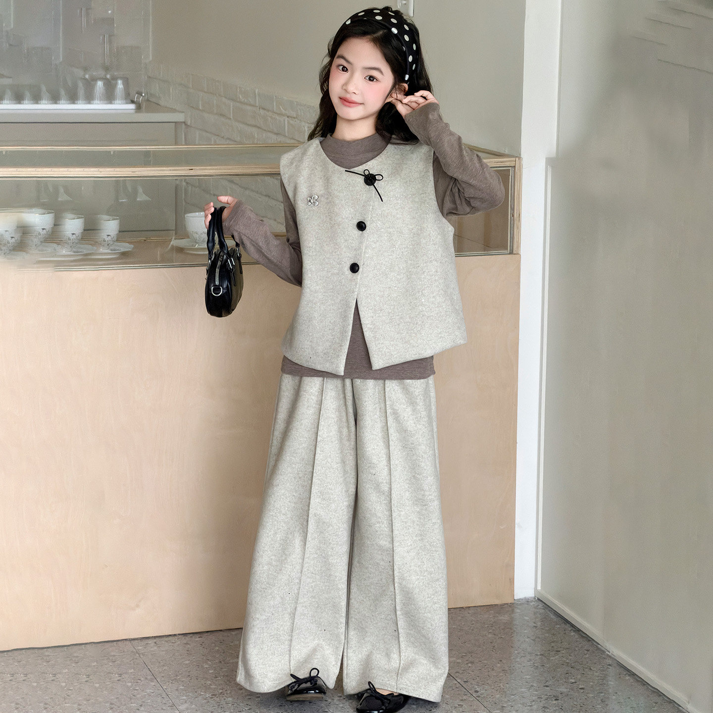 女童套装春款2026新款中大童洋气时髦打底衫女孩马甲阔腿裤三件套,童装/婴儿装/亲子装,套装,淘宝优惠券,粉丝福利购,淘宝优惠卷