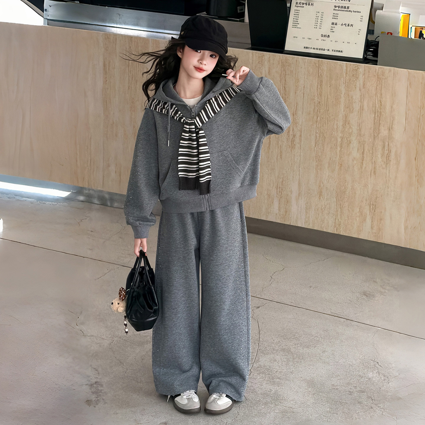 韩国女童运动套装秋季2026新款儿童洋气女孩披肩卫衣阔腿裤两件套