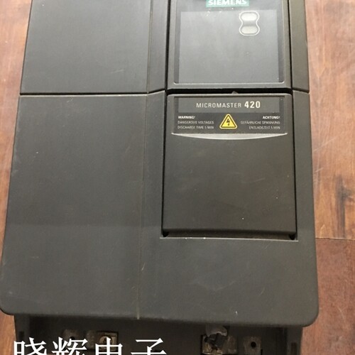 【议价】变频器6SE6420-2UD27-5CA1 380V 7.5KW 9新成色