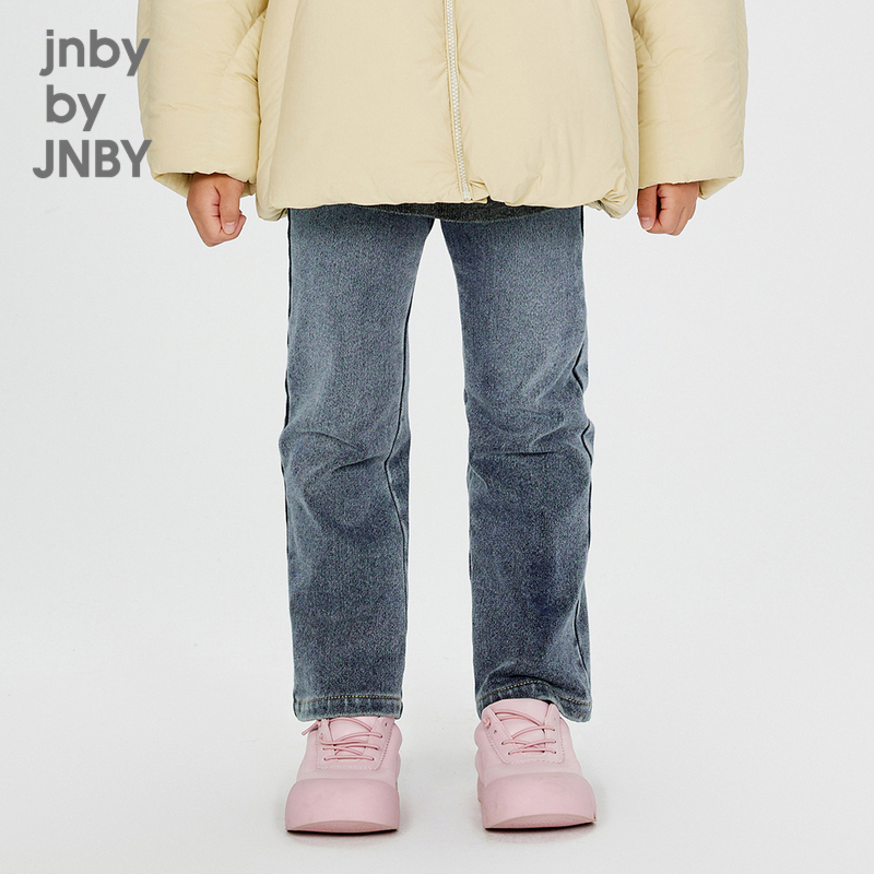 牛仔面料印花绣花工艺，适合日常及户外穿着