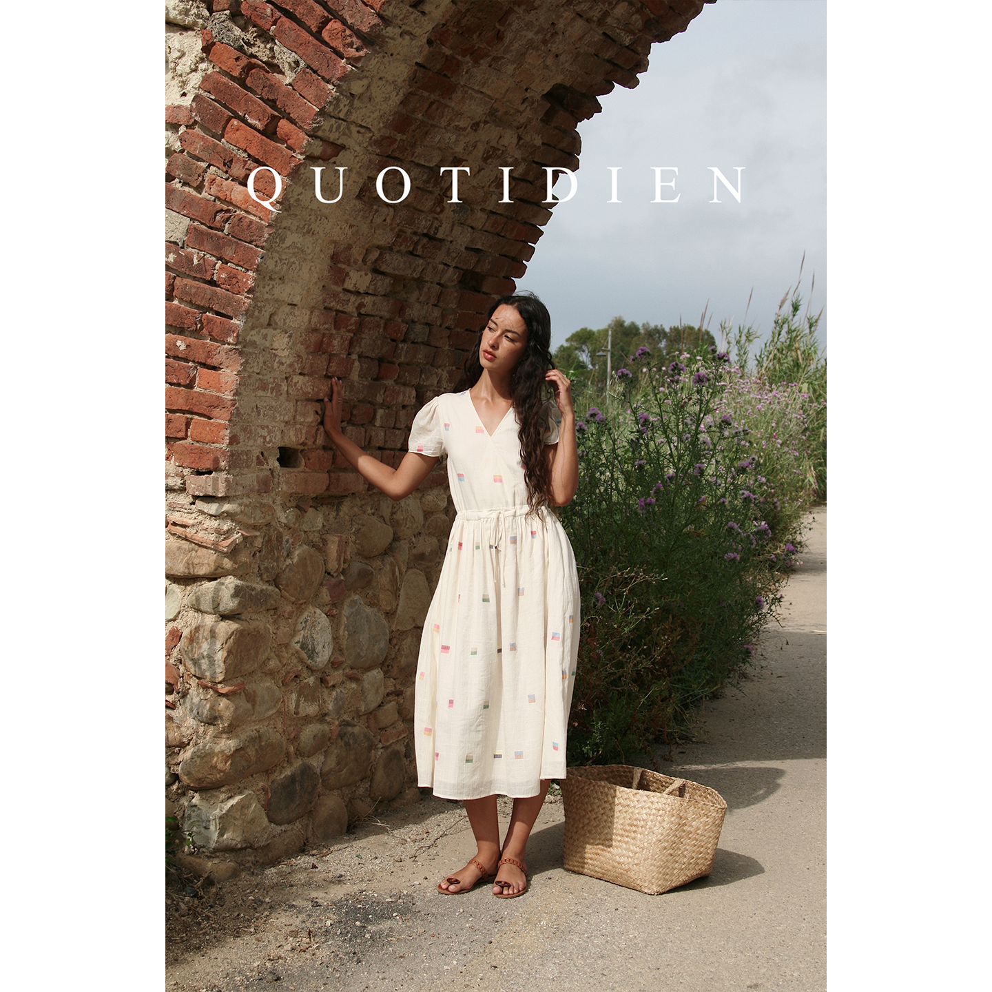QUOTIDIEN｜小方糖｜印度棉手织布软糯透气荷叶袖V领茶歇连衣裙