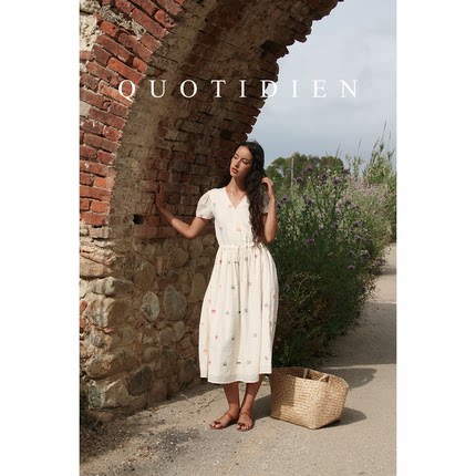 QUOTIDIEN｜小方糖｜印度棉手织布软糯透气荷叶袖V领茶歇连衣裙