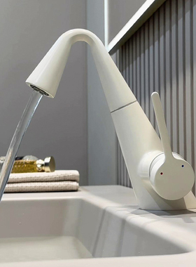 WINMV奶白色卫生间多功能水龙头家用洗脸盆洗手台冷热抽拉式旋转