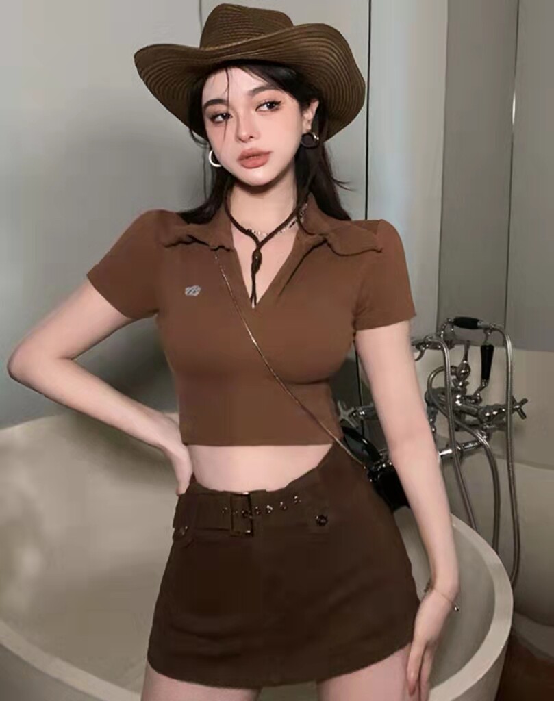 2022年爆款复古夏季套装女性感辣妹polo领短款T恤牛仔半身裙女装
