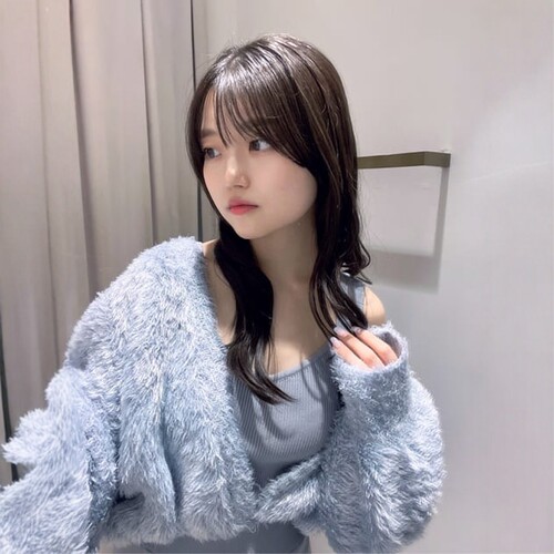 日系聚脂无扣开衫亮闪闪