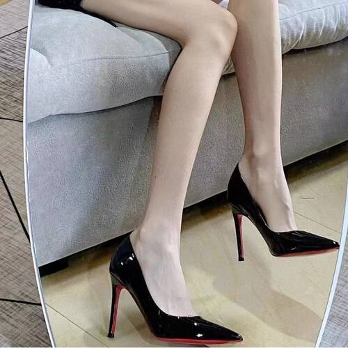 高跟鞋女2024年新款法式小众设计感裸色尖头细跟不累脚职业单鞋女
