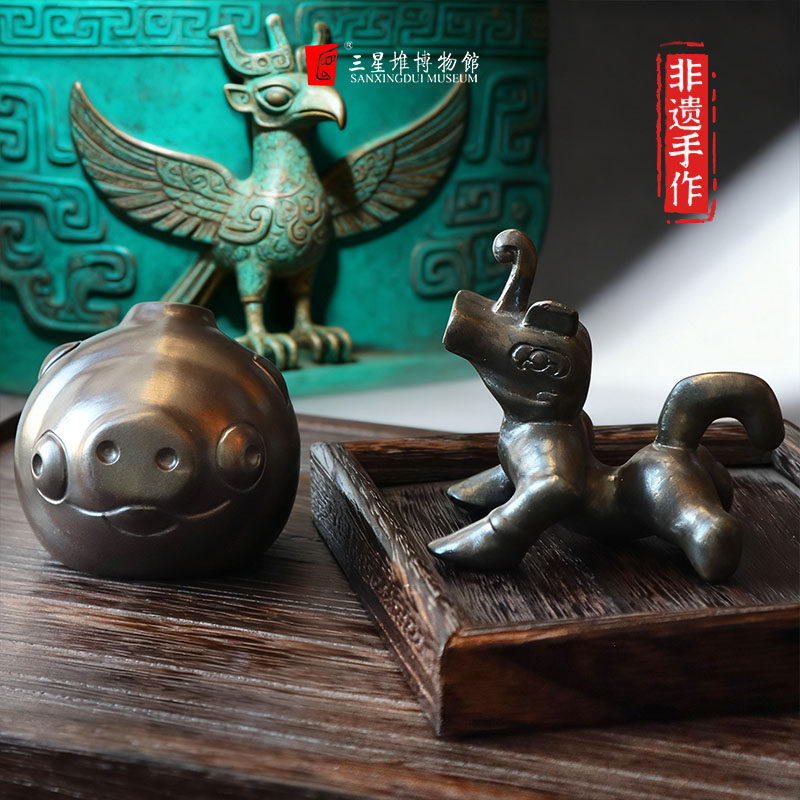 三星堆博物馆文创仿文物茶宠摆件图片