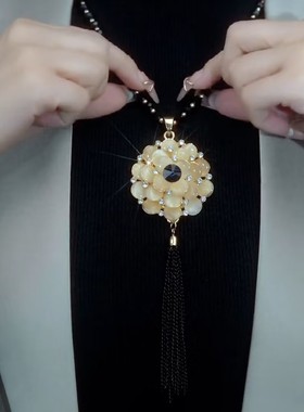 韩国复古长款水晶花朵吊坠毛衣链女百搭气质项链时尚民族风挂配饰