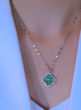 新款时尚绿色四叶花项链