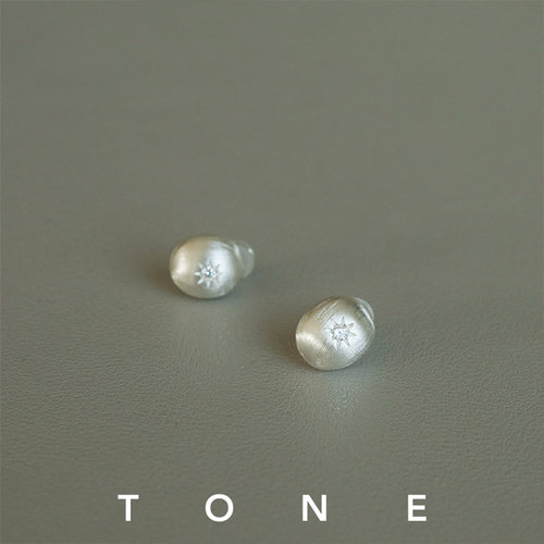 TONE手工拉丝高碳钻小银豆六芒星无痛耳夹清冷小巧精致无耳洞耳钉
