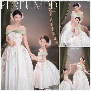 亲子装刘亦菲同款礼服拍照衣服母女装连衣裙摄影服装影楼写真照