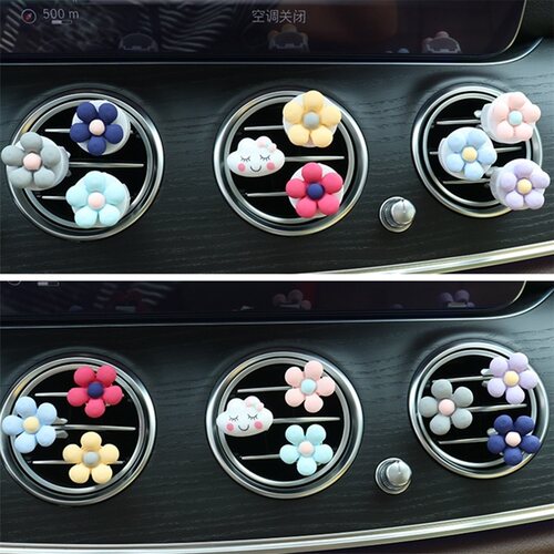 汽车ins泫雅小花车载网红装饰用品车上空调出风口可爱女香水饰品