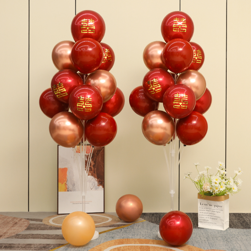 结婚浪漫婚礼装饰桌飘