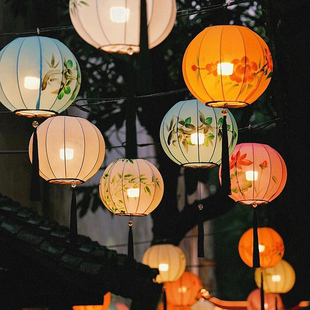 景区步行街走廊通道灯笼天幕装饰古风绘画中式星球圆形中国风吊灯