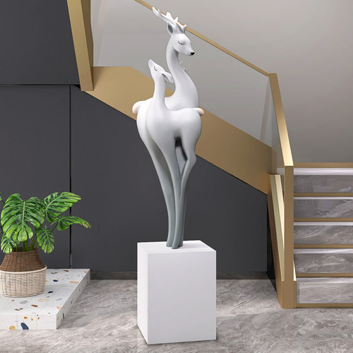 轻奢高级感大型鹿落地摆件客厅电视柜旁入户玄关装饰开业乔迁礼物