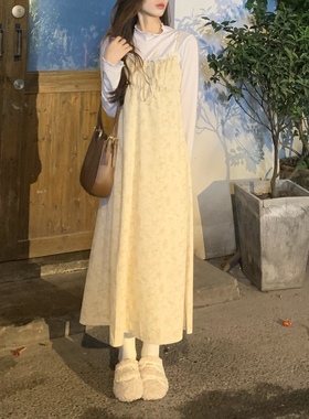 一颗甜桃yikett 《温柔白月光 》春季甜美淡黄色碎花吊带连衣裙女