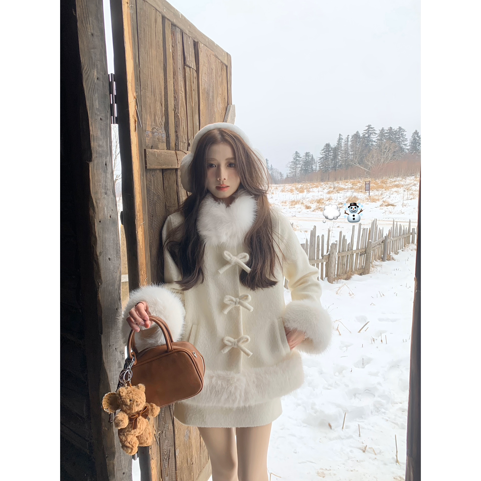 【特价6折】《初雪奶糕》毛毛长袖外套女+半身裙短裙时尚套装