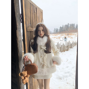 初雪奶糕 6折 毛毛长袖 外套女 套装 半身裙短裙时尚 特价