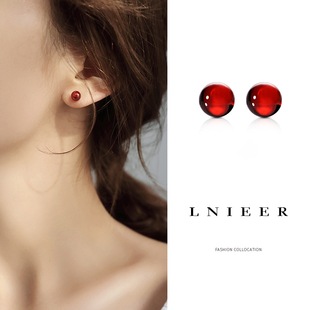 999纯银红色石榴石耳钉女2025年新款 潮小巧耳环气质简约百搭耳饰