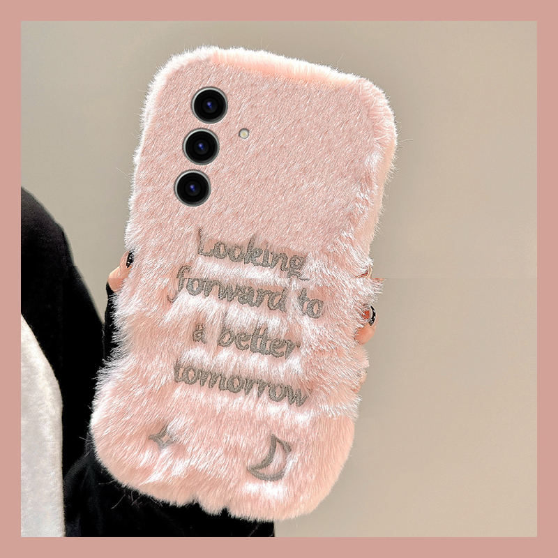 手机壳秋冬毛绒ins风刺绣英文字母月亮