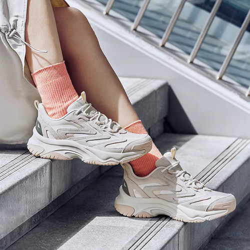 Skechers斯凯奇运动鞋女鞋新款厚底增高老爹鞋舒适百搭休闲鞋子D