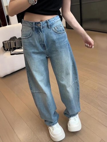时尚宽松百搭直筒牛仔裤