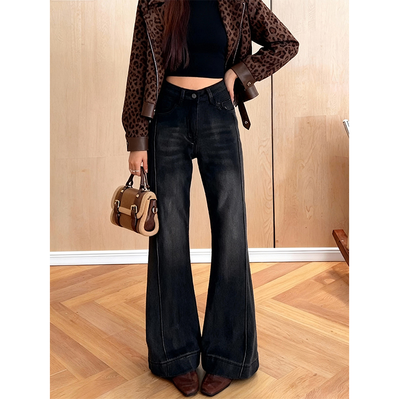 时尚复古高腰微喇叭牛仔裤女黑色