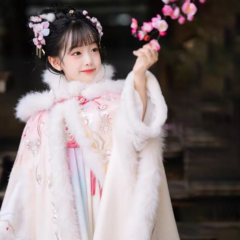新款拜年服女童汉服冬款中国风襦裙儿童古风斗篷加厚保暖冬季唐装